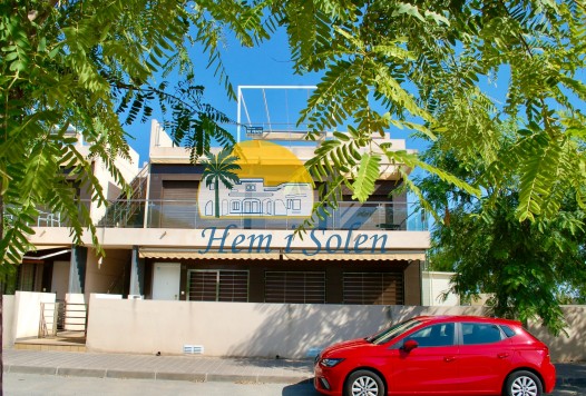 Återförsäljning - Bungalow -
Pilar de la Horadada - Mil Palmeras