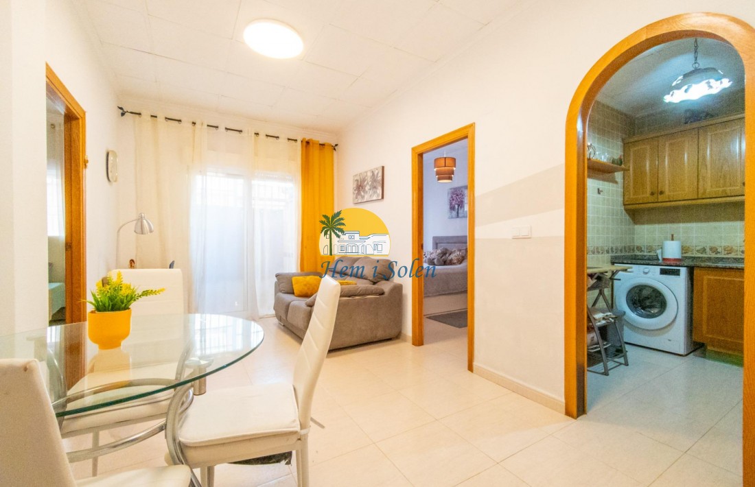 Återförsäljning - Lägenhet -
Torrevieja - Centro