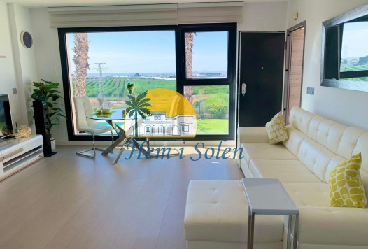 Återförsäljning - Takvåning -
Pilar de la Horadada - Costa Blanca