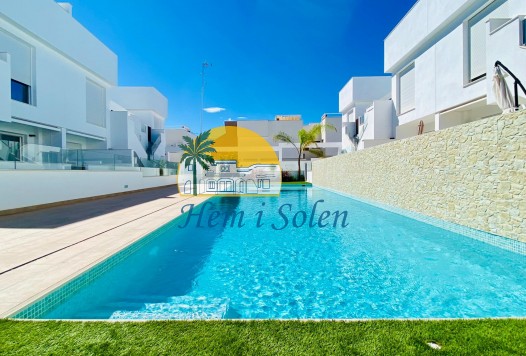 New Build - Ground Floor Bungalow -
Pilar de la Horadada - pueblo