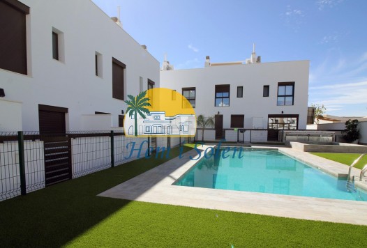 New Build - Town House -
Pilar de la Horadada - parque Andromeda