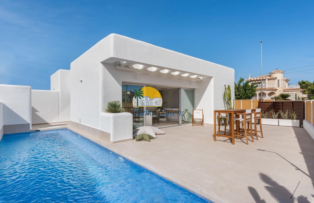 New Build - Villa -
Dolores - polideportivo
