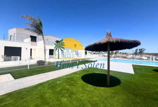 Nueva construcción  -  -
BAÑOS Y MENDIGO - Altaona Golf