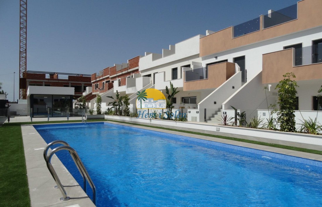 Nueva construcción  - Bungalow en el último piso -
Pilar de la Horadada - pueblo