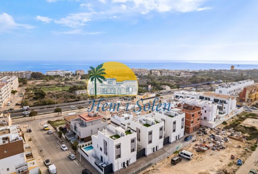 Nueva construcción  - Casa adosada -
Guardamar del Segura - Els secans