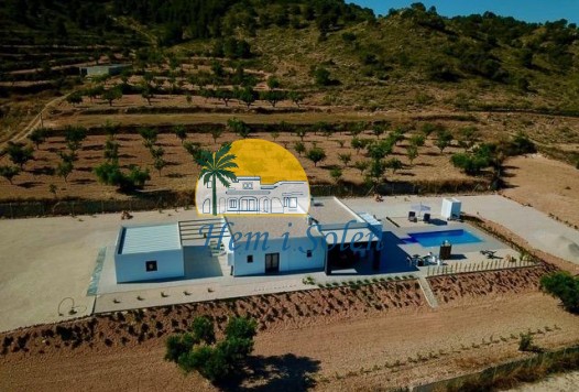 Nueva construcción  - Villa -
Hondón de las Nieves - La Canalosa