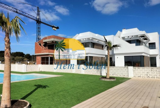 Nueva construcción  - Villa -
Pilar de la Horadada - Lo Romero Golf