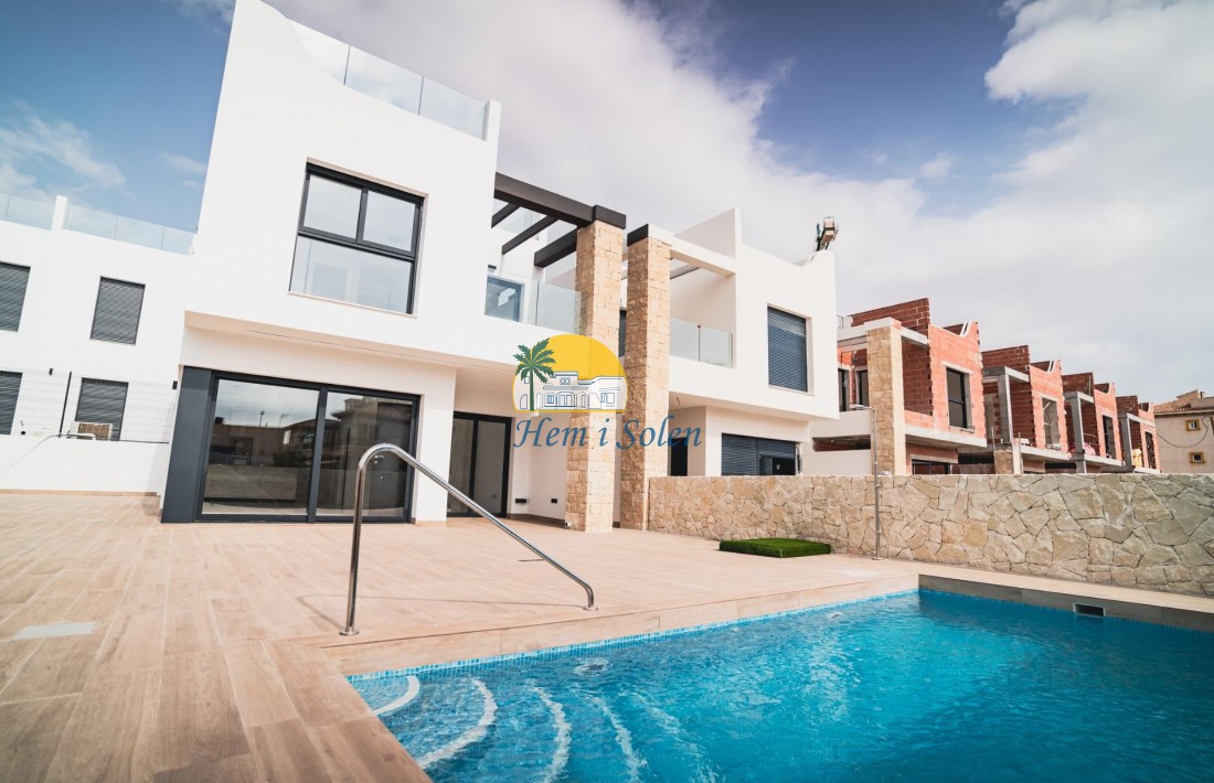 Nueva construcción  - Villa -
Pilar de la Horadada - pueblo