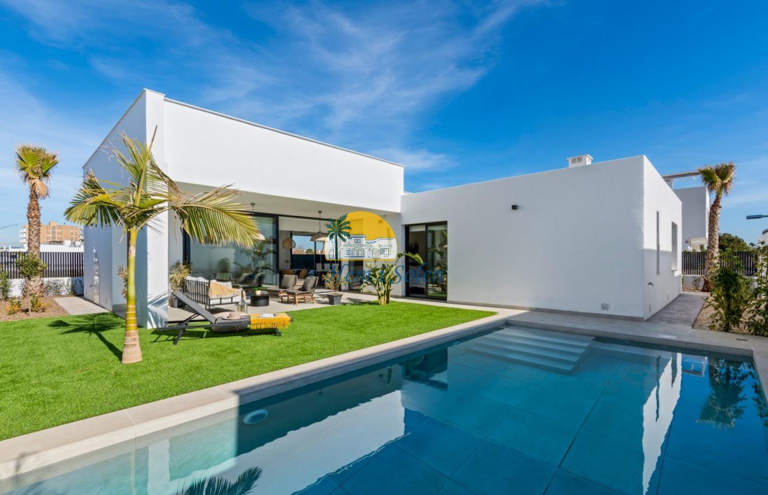 Nybyggd - Villa -
Cartagena - Mar De Cristal