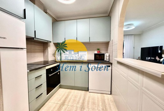 Resale - Apartment -
Torrevieja - Playa del cura