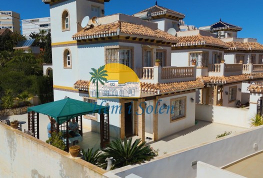 Reventa - Villa -
Torrevieja - La Mata