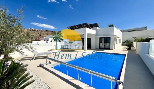 Villa - New Build - Benijofar - Pueblo