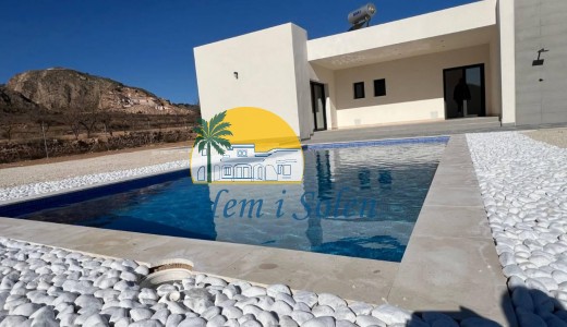 Villa - Nueva construcción  - Hondón de las Nieves - La Canalosa