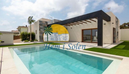 Villa - Nueva construcción  - Torrevieja - Los altos