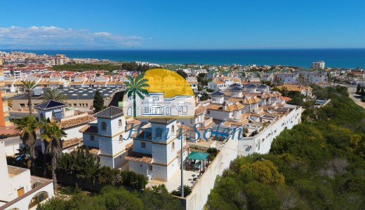 Villa - Reventa - Torrevieja - La Mata