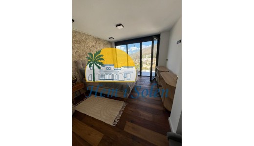 Nybyggd - Parhus -
Altea - Sierra de Altea