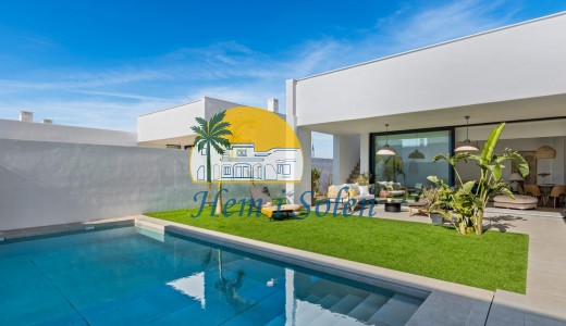 Nybyggd - Villa -
Cartagena - Mar De Cristal