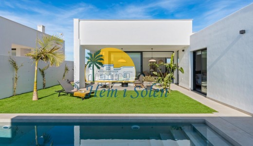Nybyggd - Villa -
Cartagena - Mar De Cristal