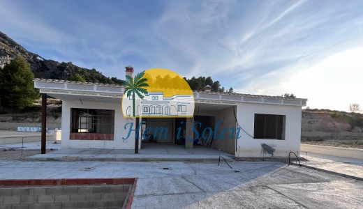 Nueva construcción  - Villa -
Penaguila - El Olivar