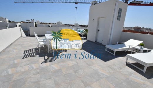 Nybyggd - Bungalow på översta våningen -
San Miguel de Salinas - Residencial Los Flamencos