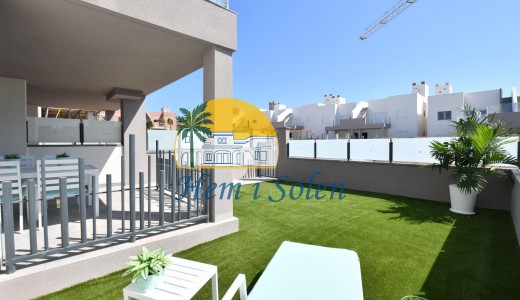 Nybyggd - Bungalow på bottenvåningen -
San Miguel de Salinas - Residencial Los Flamencos