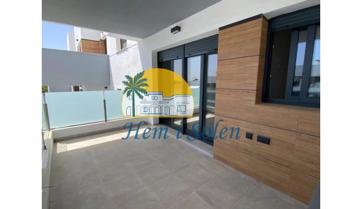 Reventa - Apartamento -
Alicante - Campoamor