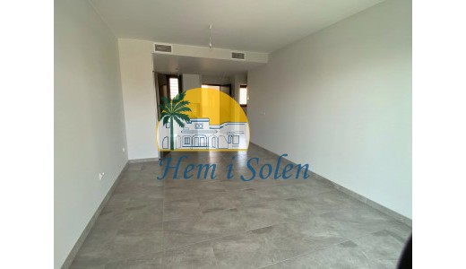 Reventa - Apartamento -
Alicante - Campoamor
