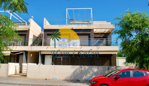 Återförsäljning - Bungalow -
Pilar de la Horadada - Mil Palmeras
