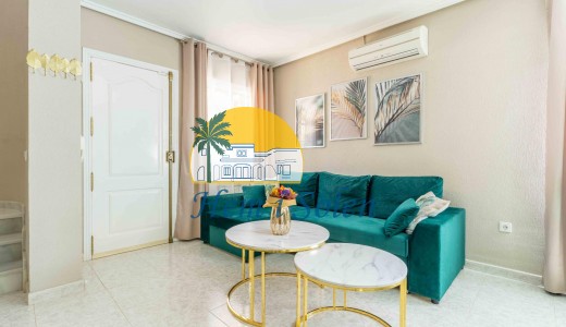 Reventa - Villa -
Orihuela Costa - Punta Prima