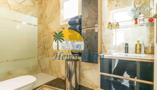 Reventa - Villa -
Orihuela Costa - Punta Prima