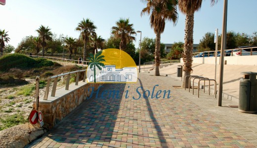 Reventa - Bungalow -
Pilar de la Horadada - Mil Palmeras