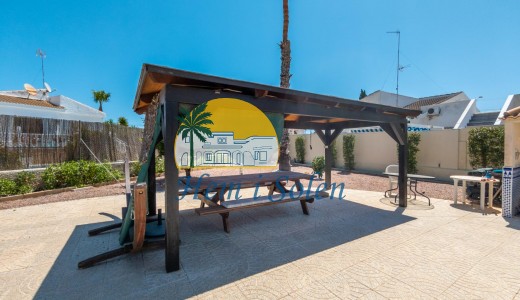Återförsäljning - Villa -
Torrevieja - La Siesta - El Salado - Torreta