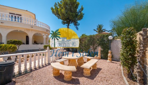 Återförsäljning - Villa -
Torrevieja - La Siesta - El Salado - Torreta