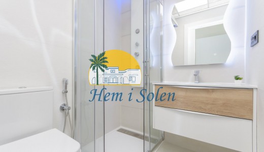 Nueva construcción  -  -
Torrevieja - Los balcones
