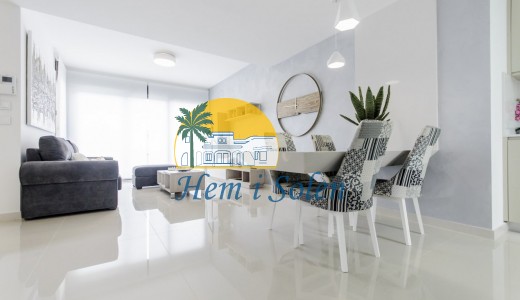 Nueva construcción  - Villa -
San Miguel de Salinas - Cerro del Sol