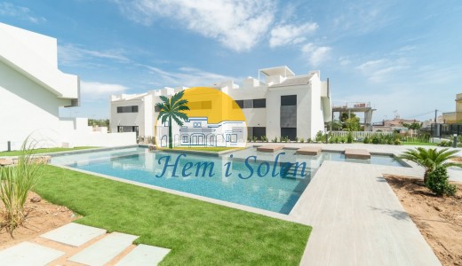 Nueva construcción  -  -
Torrevieja - Los balcones