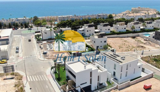 Nueva construcción  - Villa -
Orihuela Costa - Campoamor