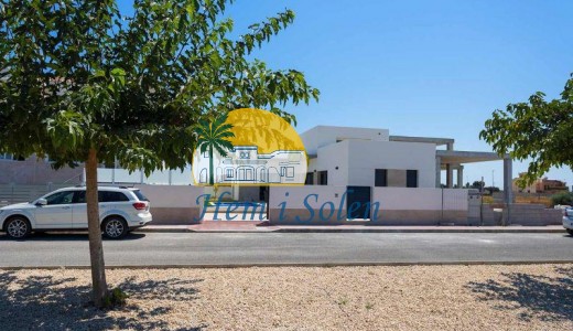 Nueva construcción  - Villa -
Daya Nueva - CENTRO