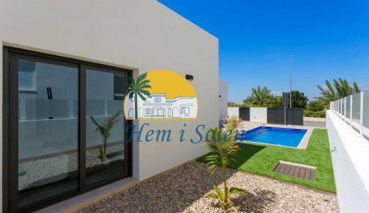 Nueva construcción  - Villa -
Daya Nueva - CENTRO