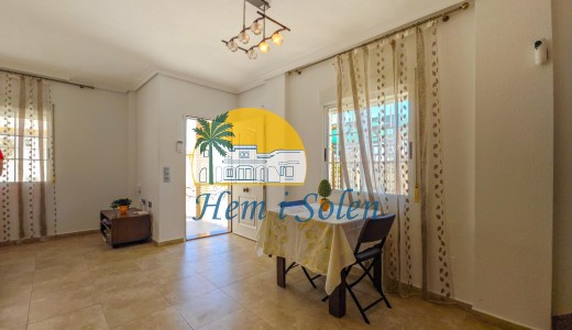 Reventa - Villa -
Torrevieja - La Mata