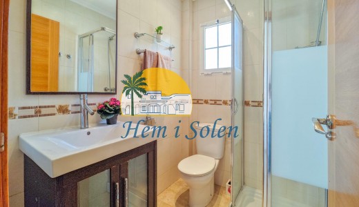 Reventa - Villa -
Torrevieja - La Mata