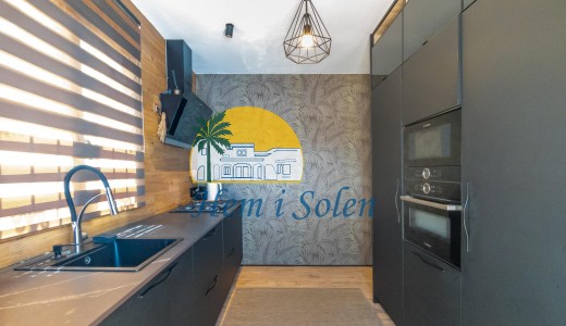 Återförsäljning - Villa -
Torrevieja - La Siesta - El Salado - Torreta