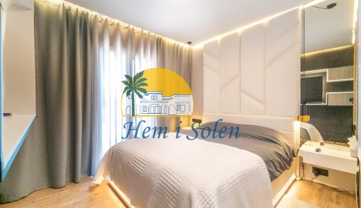 Återförsäljning - Villa -
Torrevieja - La Siesta - El Salado - Torreta