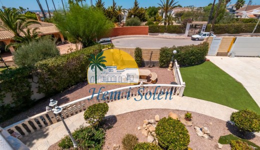 Återförsäljning - Villa -
Torrevieja - La Siesta - El Salado - Torreta