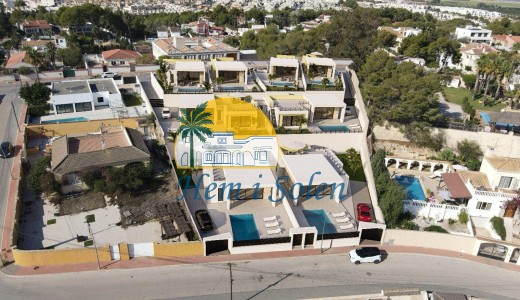 Nybyggd - Villa -
Torrevieja - Los balcones