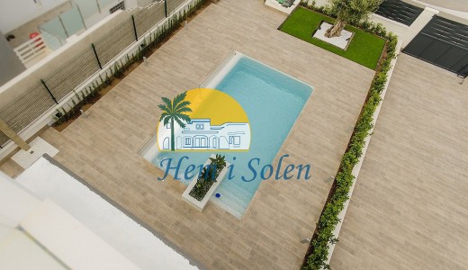 Nybyggd - Villa -
Cartagena - Playa Honda