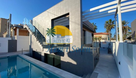 Nueva construcción  - Villa -
Torrevieja - La Mata