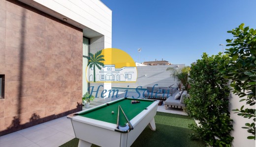 Nybyggd - Villa -
Pilar de la Horadada
