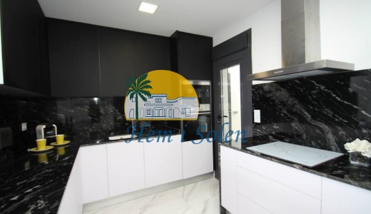 Nueva construcción  - Villa -
San Miguel de Salinas - Cerro del Sol