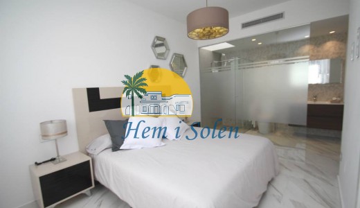 Nueva construcción  - Villa -
San Miguel de Salinas - Cerro del Sol